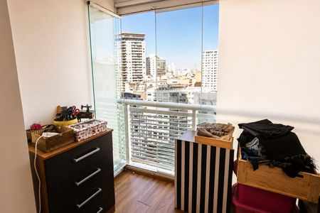 Apartamento à venda com 47m², 1 quarto e 1 vaga Apartamento à venda com 47m², 1 quarto e 1 vagaVaranda