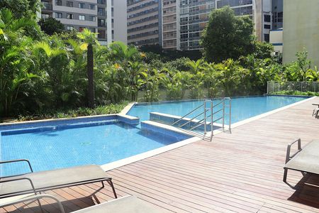 Apartamento à venda com 47m², 1 quarto e 1 vagaPiscina