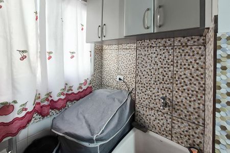 Apartamento à venda com 52m², 2 quartos e 1 vaga Apartamento à venda com 52m², 2 quartos e 1 vagaCozinha e Área de Serviço