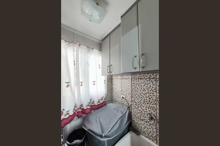 Apartamento à venda com 52m², 2 quartos e 1 vaga Apartamento à venda com 52m², 2 quartos e 1 vagaCozinha e Área de Serviço