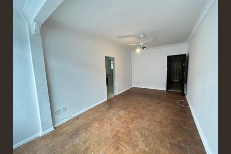 Apartamento para alugar com 58m², 3 quartos e sem vagaSala