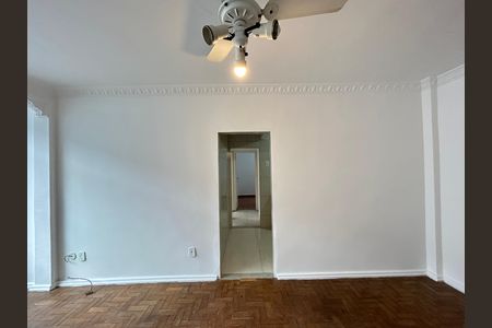 Apartamento para alugar com 58m², 3 quartos e sem vagaCorredor