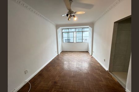 Apartamento para alugar com 58m², 3 quartos e sem vagaSala