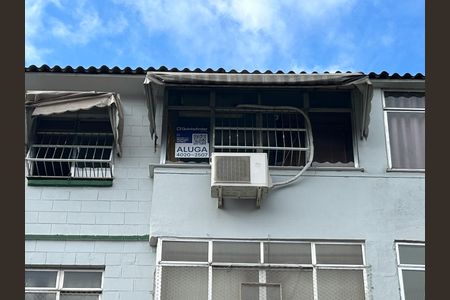 Apartamento para alugar com 58m², 3 quartos e sem vagaFachada + placa