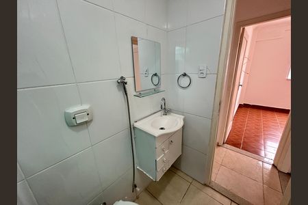 Apartamento para alugar com 58m², 3 quartos e sem vagaBanheiro