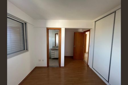 Apartamento para alugar com 3 quartos, 103m² em Buritis, Belo Horizonte