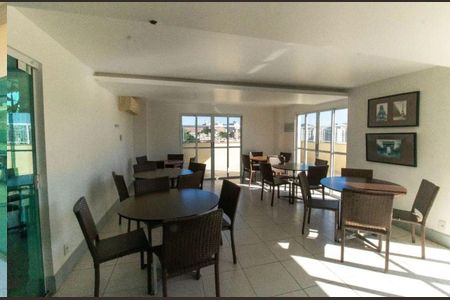Apartamento à venda com 3 quartos, 64m² em Fátima, Niterói