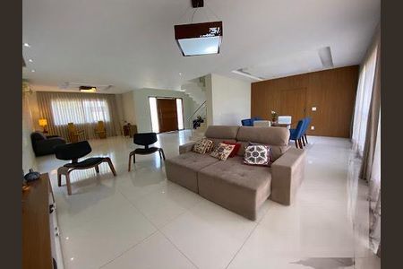 Casa à venda com 4 quartos, 545m² em Barra da Tijuca, Rio de Janeiro