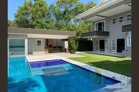 Casa à venda com 4 quartos, 545m² em Barra da Tijuca, Rio de Janeiro