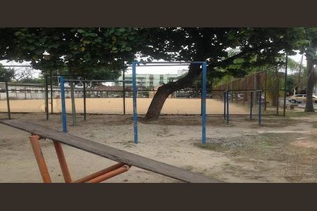 Casa à venda com 170m², 3 quartos e 2 vagas
