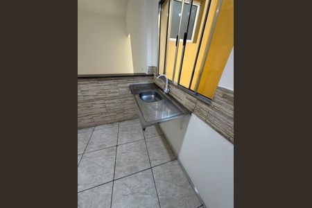 Cozinha de casa para alugar com 1 quarto, 40m² em Parque Cisper, São Paulo