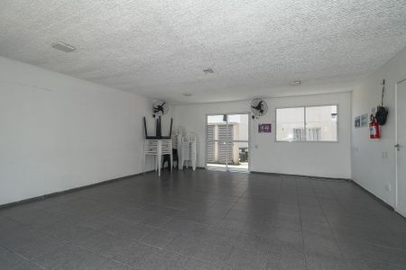 Apartamento à venda com 41m², 2 quartos e 1 vagaÁrea comum - Salão de festas