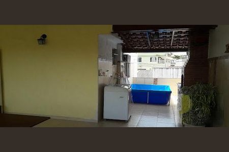 Casa à venda com 197m², 3 quartos e 2 vagas