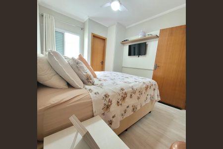 Quarto de casa de condomínio à venda com 3 quartos, 137m² em Jardim Santo Antônio, Santo André