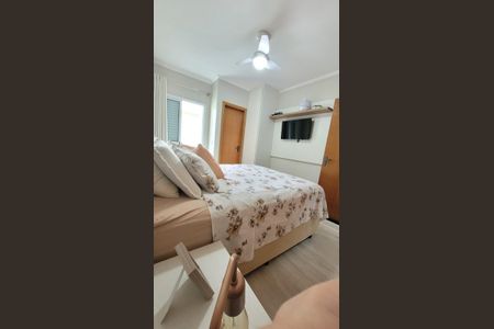 Quarto de casa de condomínio à venda com 3 quartos, 137m² em Jardim Santo Antônio, Santo André