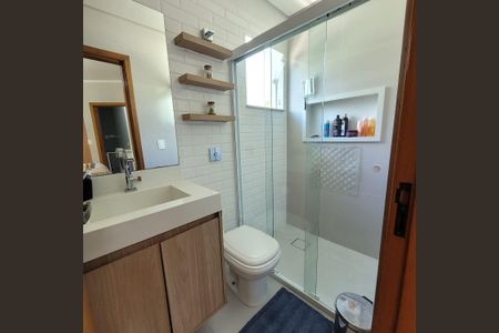 Banheiro de casa de condomínio à venda com 3 quartos, 137m² em Jardim Santo Antônio, Santo André