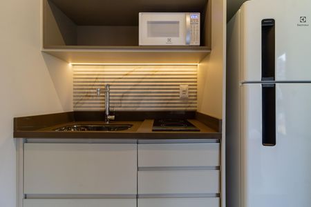 Studio para alugar com 28m², 1 quarto e sem vaga