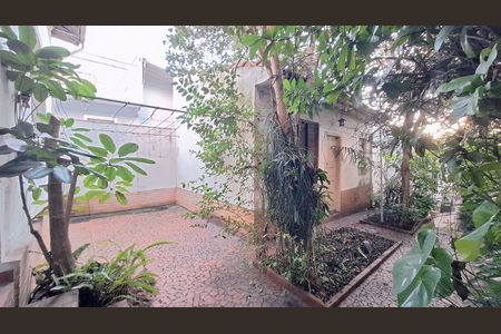 Quintal de apartamento para alugar com 2 quartos, 400m² em Lapa, São Paulo