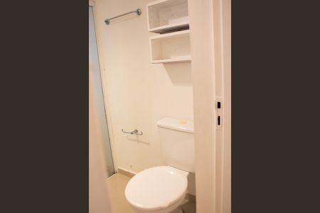Apartamento à venda com 49m², 1 quarto e 1 vaga Apartamento à venda com 49m², 1 quarto e 1 vagaBanheiro da Suíte