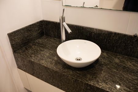 Apartamento à venda com 49m², 1 quarto e 1 vaga Apartamento à venda com 49m², 1 quarto e 1 vagaBanheiro da Suíte