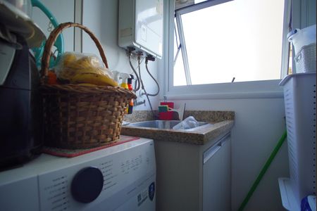 Área de Serviço de apartamento à venda com 3 quartos, 64m² em Jardim Itú, Porto Alegre