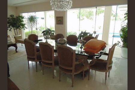 Casa à venda com 430m², 4 quartos e 4 vagas