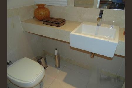 Casa à venda com 430m², 4 quartos e 4 vagas