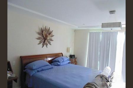 Casa à venda com 430m², 4 quartos e 4 vagas