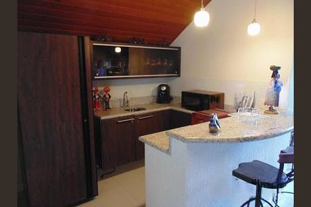 Casa à venda com 430m², 4 quartos e 4 vagas