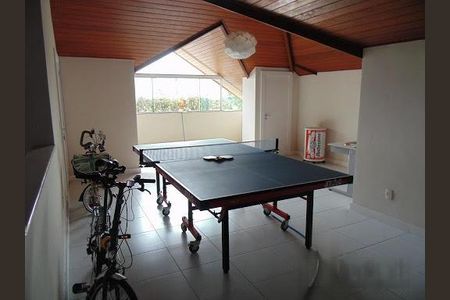 Casa à venda com 430m², 4 quartos e 4 vagas