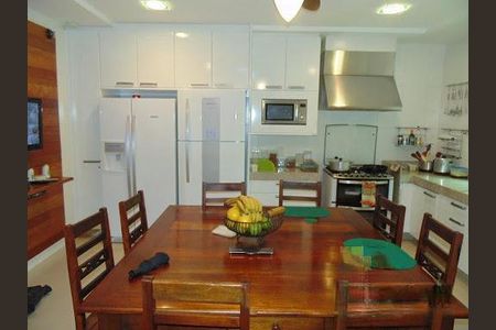 Casa à venda com 430m², 4 quartos e 4 vagas