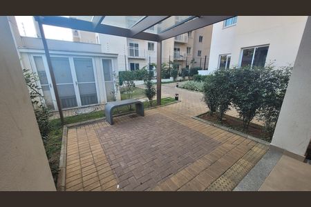 Apartamento para alugar com 32m², 2 quartos e sem vaga Apartamento para alugar com 32m², 2 quartos e sem vagaÁrea comum - Churrasqueira