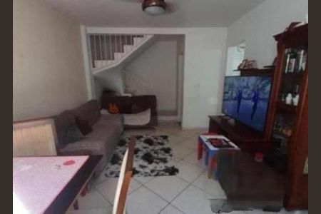 Casa à venda com 110m², 3 quartos e 1 vaga