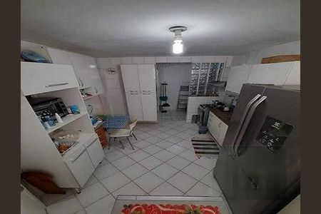 Casa à venda com 110m², 3 quartos e 1 vaga