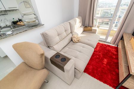 Apartamento para alugar com 50m², 2 quartos e 1 vaga Apartamento para alugar com 50m², 2 quartos e 1 vagaSala - Sofá