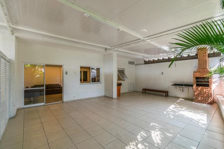 Apartamento para alugar com 50m², 2 quartos e 1 vaga Apartamento para alugar com 50m², 2 quartos e 1 vagaÁrea comum - Churrasqueira 2