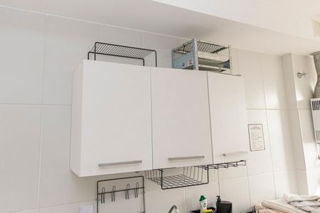 Apartamento para alugar com 50m², 2 quartos e 1 vaga Apartamento para alugar com 50m², 2 quartos e 1 vagaCozinha - Armários