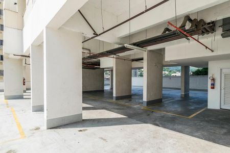 Apartamento para alugar com 50m², 2 quartos e 1 vaga Apartamento para alugar com 50m², 2 quartos e 1 vagaÁrea comum - Garagem
