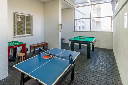 Apartamento para alugar com 50m², 2 quartos e 1 vaga Apartamento para alugar com 50m², 2 quartos e 1 vagaÁrea comum - Sala de jogos