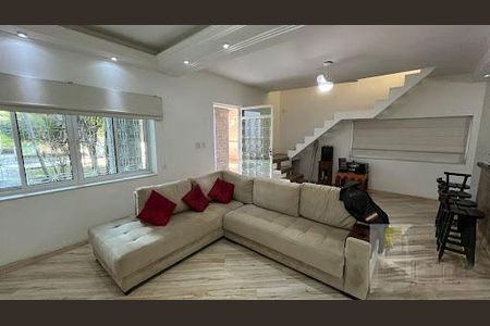 Casa à venda com 1017m², 4 quartos e 3 vagas