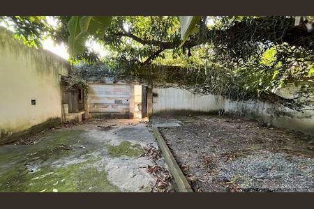 Casa à venda com 1017m², 4 quartos e 3 vagas