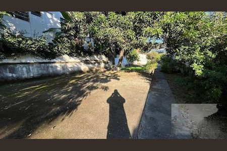 Casa à venda com 1017m², 4 quartos e 3 vagas