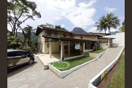 Casa à venda com 4 quartos, 600m² em Taquara, Rio de Janeiro