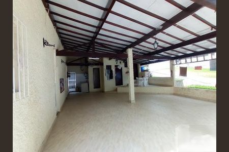 Casa à venda com 4 quartos, 600m² em Taquara, Rio de Janeiro