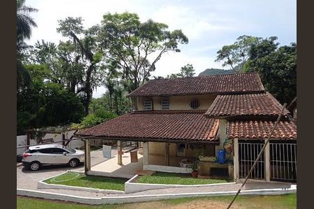 Casa à venda com 4 quartos, 600m² em Taquara, Rio de Janeiro