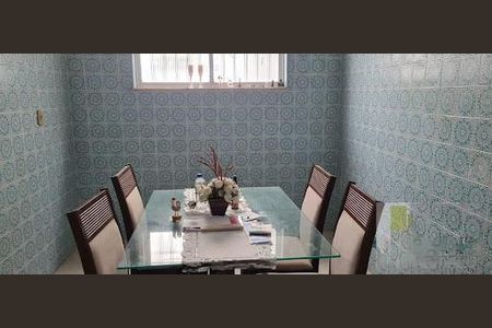 Casa à venda com 347m², 5 quartos e 4 vagas