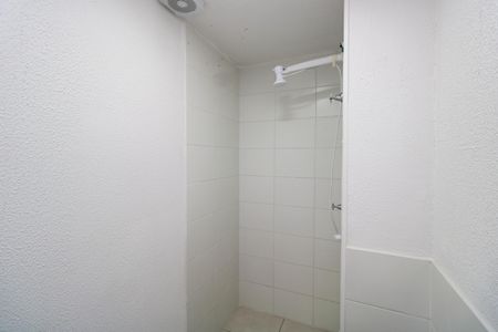 Apartamento para alugar com 39m², 2 quartos e sem vaga Apartamento para alugar com 39m², 2 quartos e sem vagaBanheiro