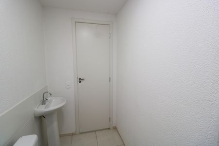 Apartamento para alugar com 39m², 2 quartos e sem vaga Apartamento para alugar com 39m², 2 quartos e sem vagaBanheiro
