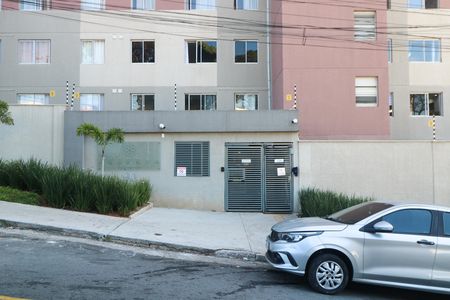 Apartamento para alugar com 39m², 2 quartos e sem vaga Apartamento para alugar com 39m², 2 quartos e sem vagaFachada