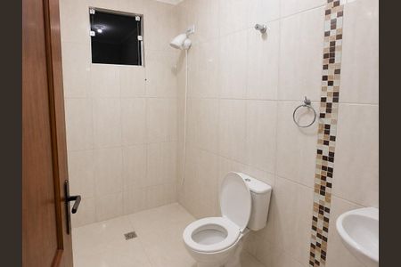 Casa à venda com 100m², 3 quartos e 2 vagas Casa à venda com 100m², 3 quartos e 2 vagasBanheiro